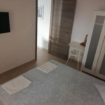 Porto Almira Beachfront House Holiday home Nikiti (Sithonia)