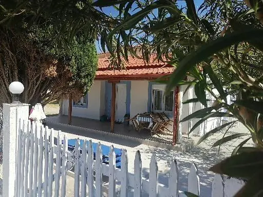 Porto Almira Beachfront House Σπίτι διακοπών *